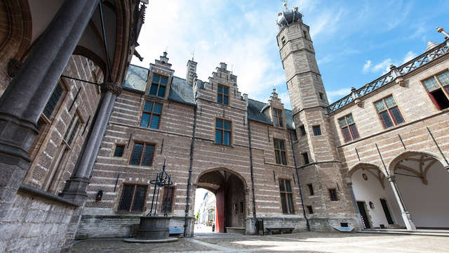 Ontspan in een ruime, eigentijdse suite in Bergen op Zoom
