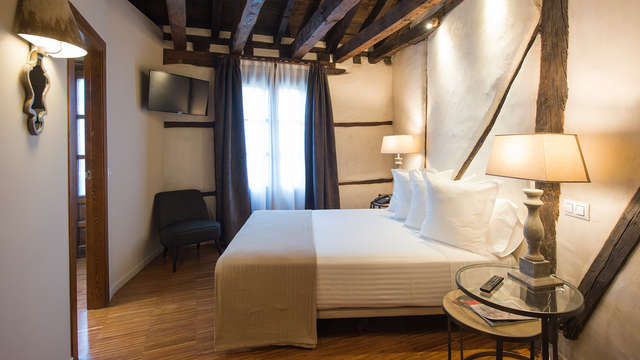 Hotel en pleno centro de Toledo con desayuno y salida tardía