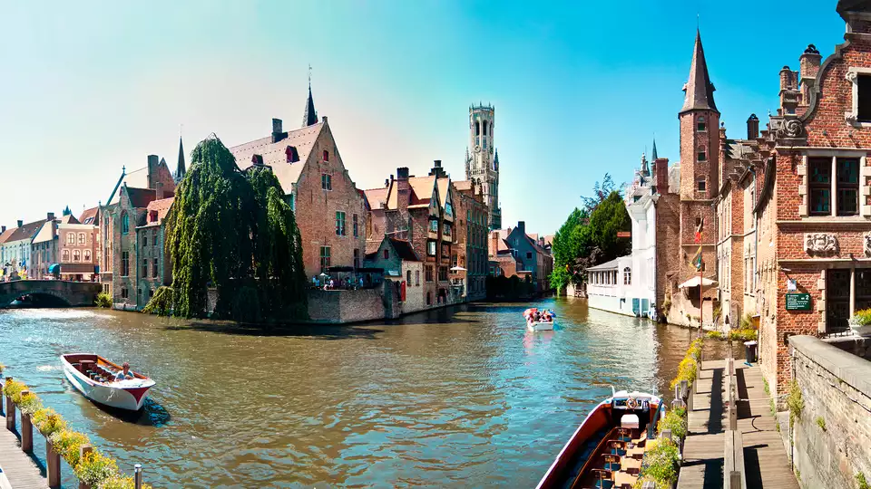 Ontdek de charme van Brugge vanaf het water