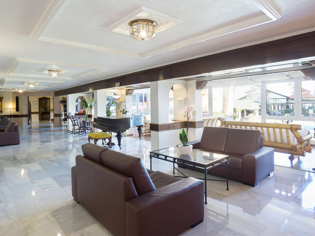 ÉVasion et détente à Torremolinos en première ligne de mer avec session de spa - 4* - 7