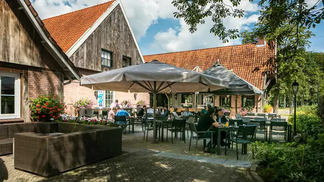 Combinez détente et nature dans la charmante Enschede