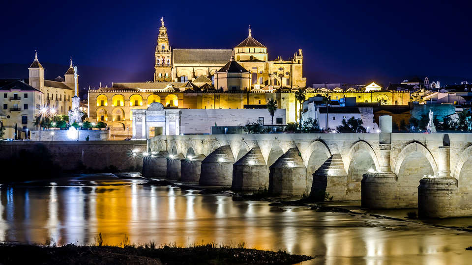 Suites La Posada de Pilar - Edit_Cordoba2.jpg