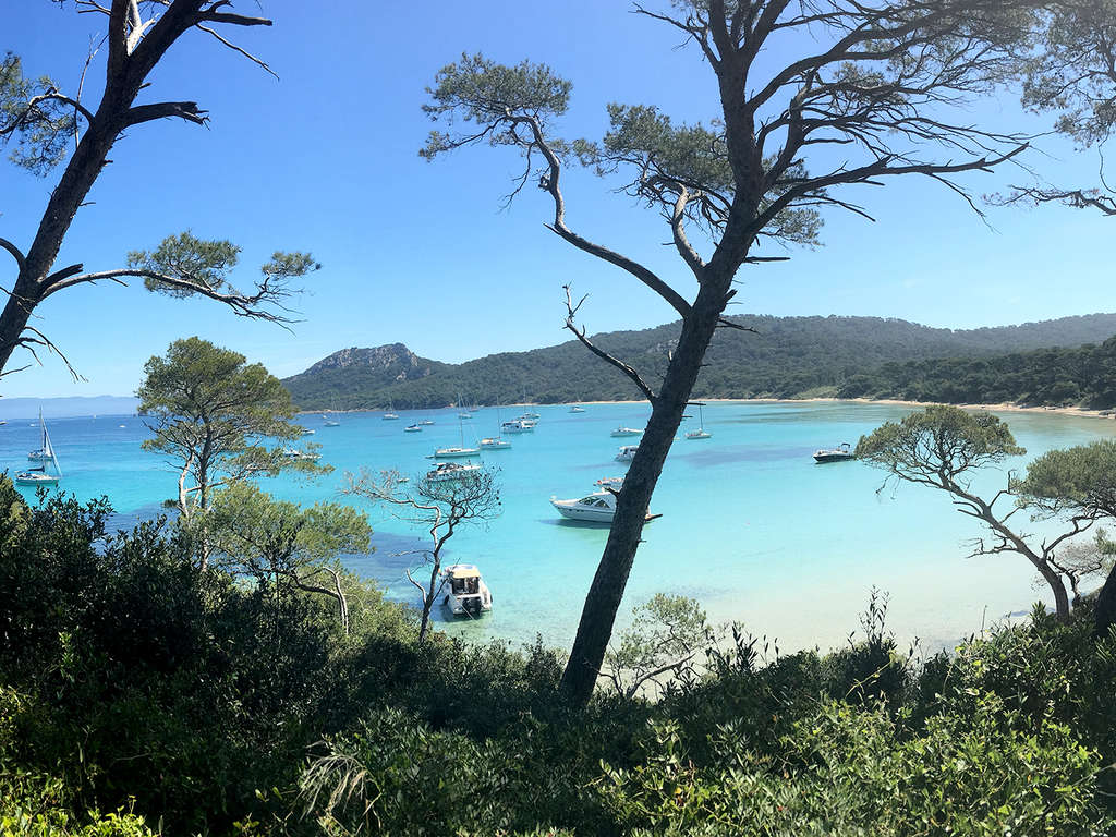 Brise marine et découverte de l'île de Porquerolles 4*