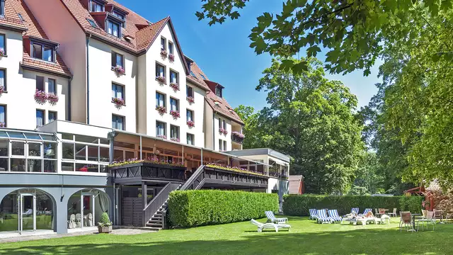 Wellnesstrip met toegang tot het middeleeuw kasteel van Hohlandsbourg