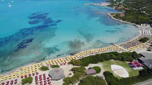 Vacances en chambre quadruple en demi-pension en Sardaigne