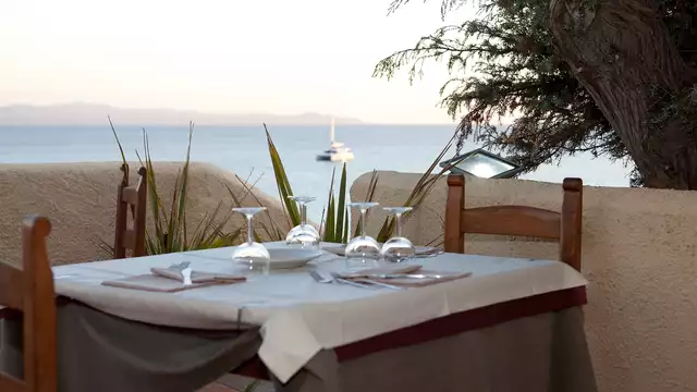 Vacaciones en Santa Teresa di Gallura con pensión completa