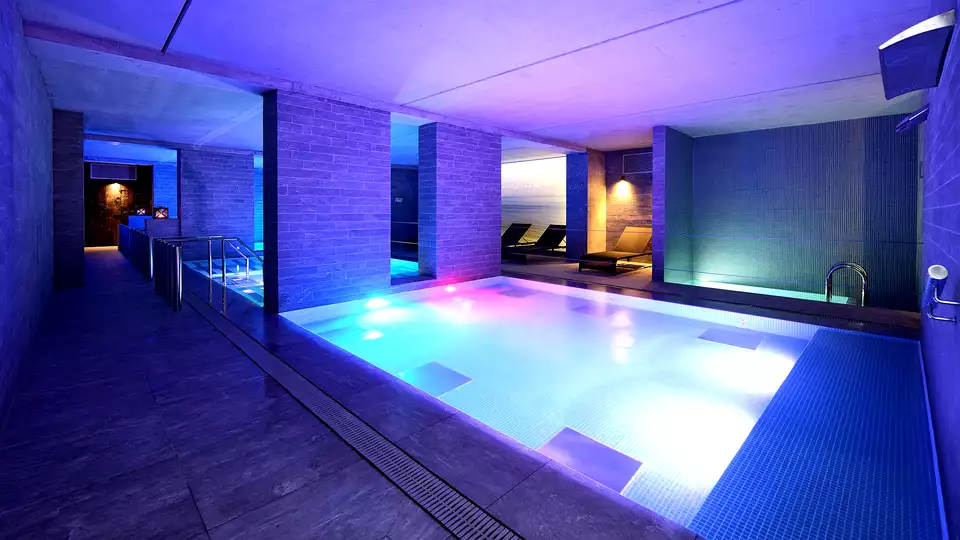 Kom helemaal tot rust in de luxe wellness van het Parkhotel Kortrijk