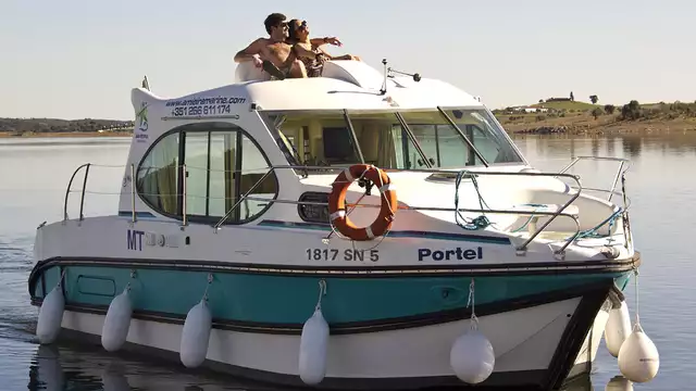 Escapada nautica con ninos gratis y descuento en navegacion cerca de Evora noches