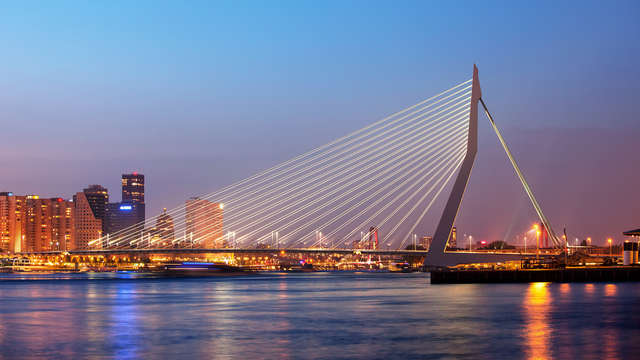¡Noche de ensueño en Rotterdam!