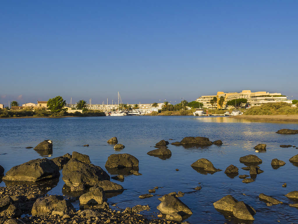 Séjour entre amis ou en famille au Cap D'agde - 4* - 7