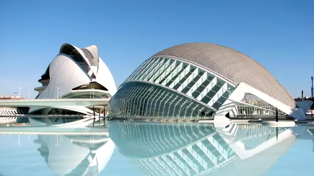 Escapada a Valencia con entradas al Oceanogràfic