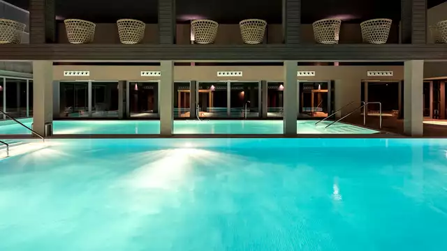 Desconecta en Balneario 4* con acceso al circuito termal incluido en Teruel