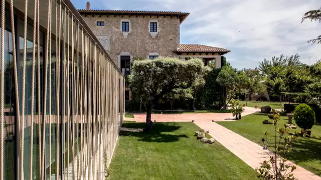Escapada "Noches de ensueño con baño de burbujas" en la Costa Brava