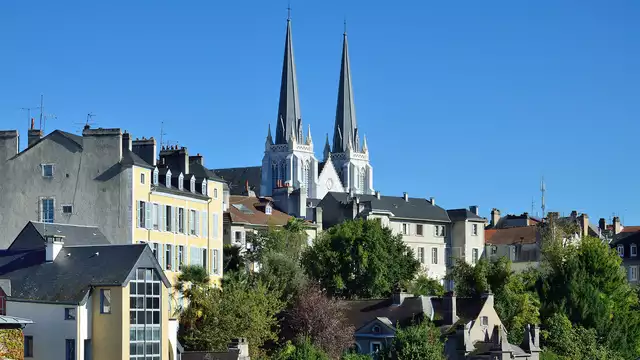 Escapade à Pau avec accès aux bains Calicéo