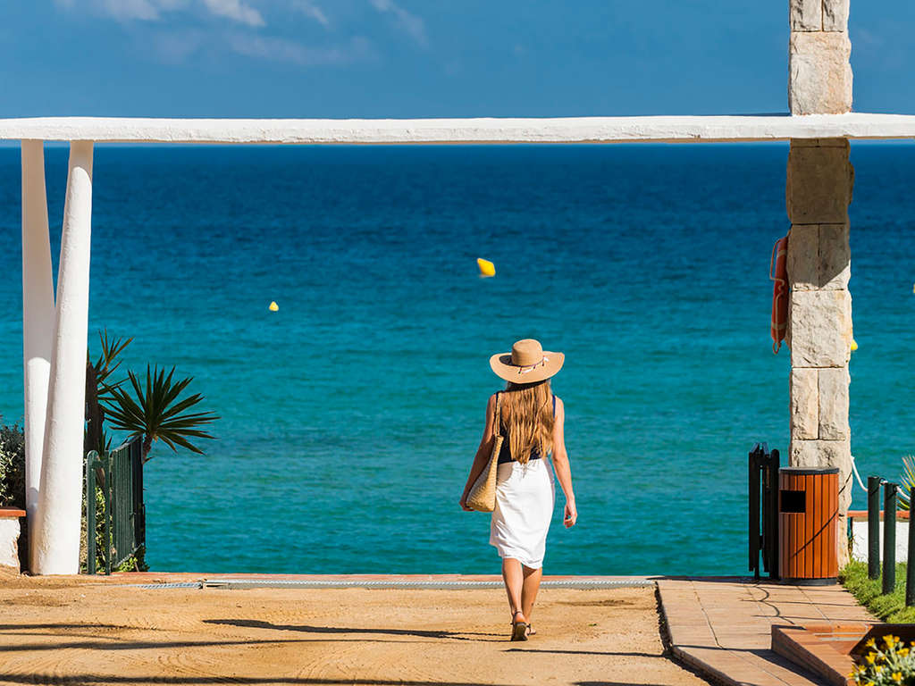 Déconnexion dans un hôtel de luxe avec spa et accès direct à la plage de Santa Cristina - 5* - 15