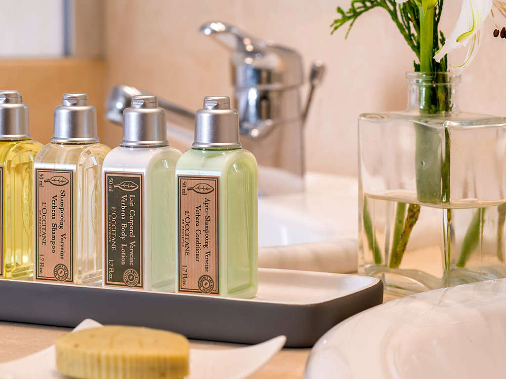Déconnexion dans un hôtel de luxe avec spa et accès direct à la plage de Santa Cristina - 5* - 10
