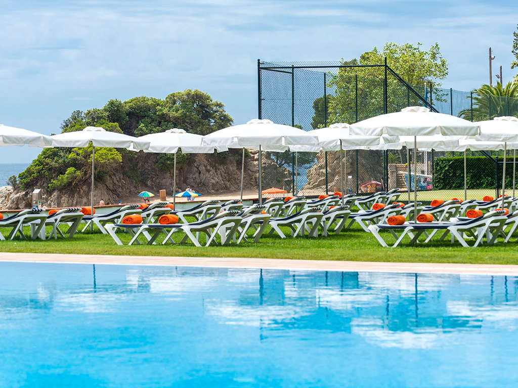 Déconnexion dans un hôtel de luxe avec spa et accès direct à la plage de Santa Cristina - 5* - 12