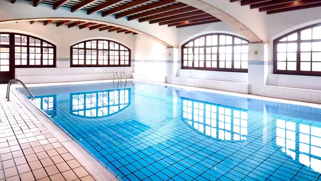 Costa Brava: appartamento in un Resort e 2 bambini inclusi