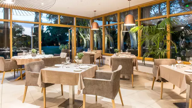 Séjour de charme avec dîner et spa, non loin d'Avignon