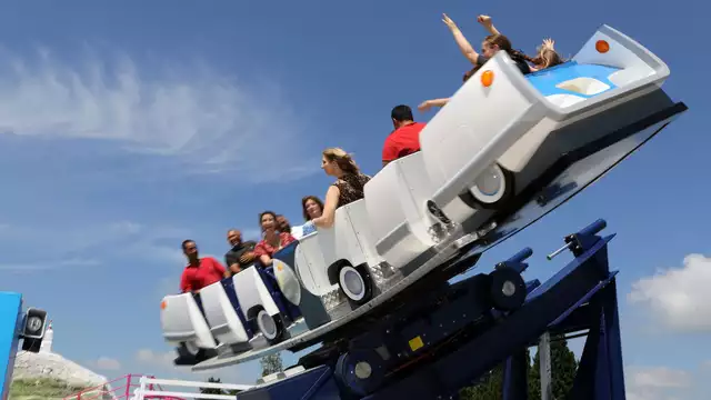 Goditi Avignon e una giornata di avventura con ingressi al Parc Spirou (a 30 minuti in auto)