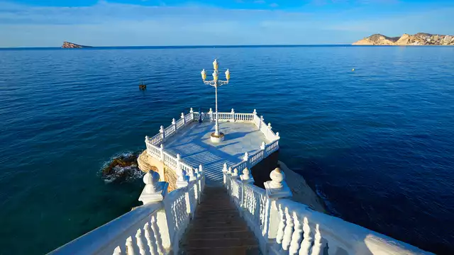 Modernité sur la magnifique Costa Blanca, aux portes de Benidorm