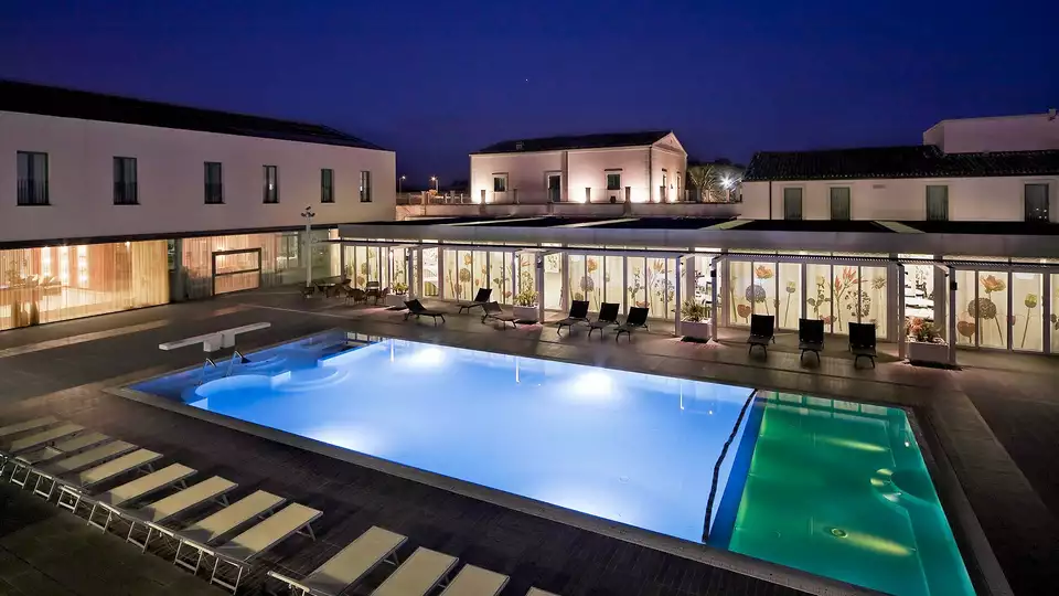 Soggiorna in un fantastico Hotel nel cuore della Val di Noto
