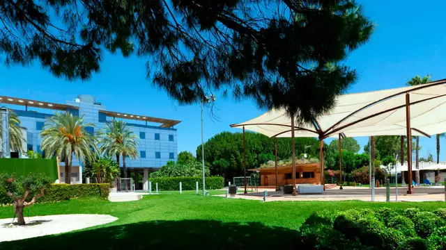 Weekendje weg met fles cava dichtbij het centrum van Lorca, Murcia