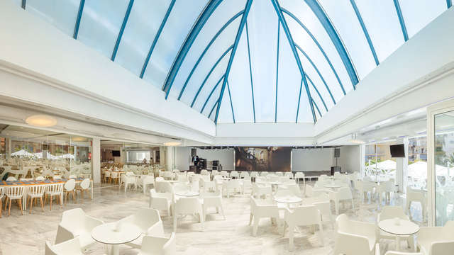 Vacaciones en Gandía con desayuno (no reembolsable)