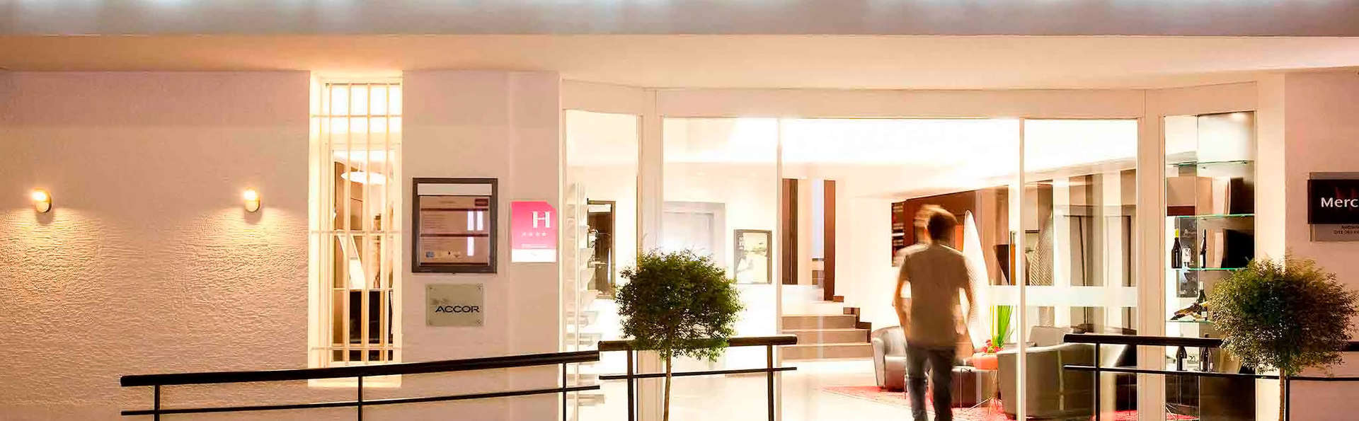 Hôtel Mercure Palais des Papes - EDIT_FRONT_01.jpg