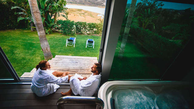 Spa Lovers: Escapada con cena romántica y spa privado en La Viñuela