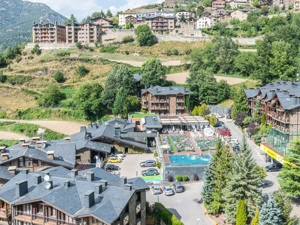 Appartements Avec Spa, Piscines Et Petit-déjeuner Inclus (pour Un Maximum De 4 Adultes) - 4* (ref 17946)