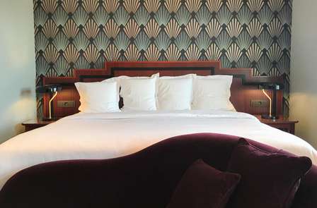 Ontsnap aan de stress en verblijf in luxe met bubbels bij het ontbijt