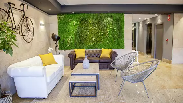 Escapada romántica en habitación superior, sidra y salida tardía