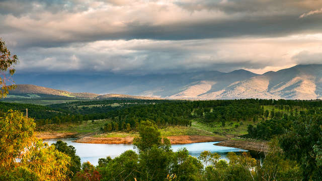 Elegancia y romanticismo en un reformado palacio con vistas a la Catedral de Coria