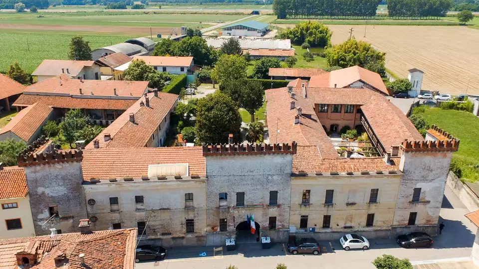Weekend di charme in un castello immerso nella natura a Novara