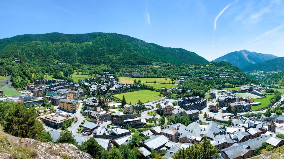 Escapa de la rutina en el corazon de los Pirineos andorranos