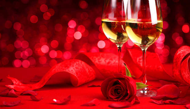 Escapada enamorados en habitación romántica, con cena y acceso al spa, Mallorca