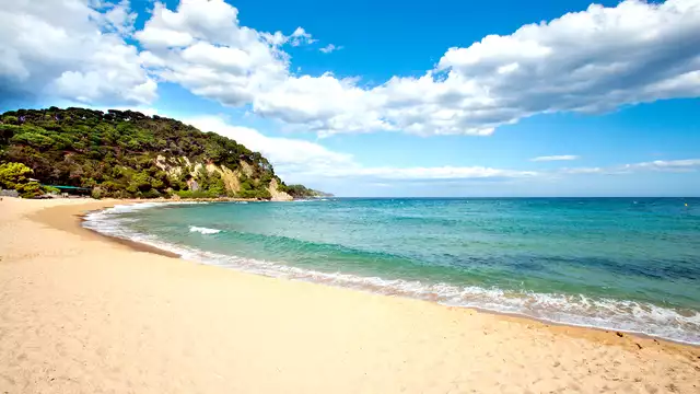 Évadez-vous en couple sur la Costa Brava en pension complète