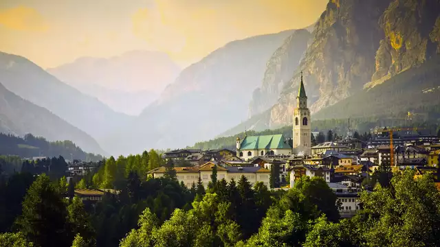 Vacanza in camera tripla a Cortina d'Ampezzo in mezza pensione