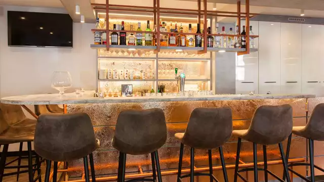 Découvrez le centre historique de La Haye et savourez un délicieux dîner
