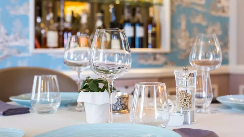 Sejour avec diner gastronomique en Suite Junior a Semblancay