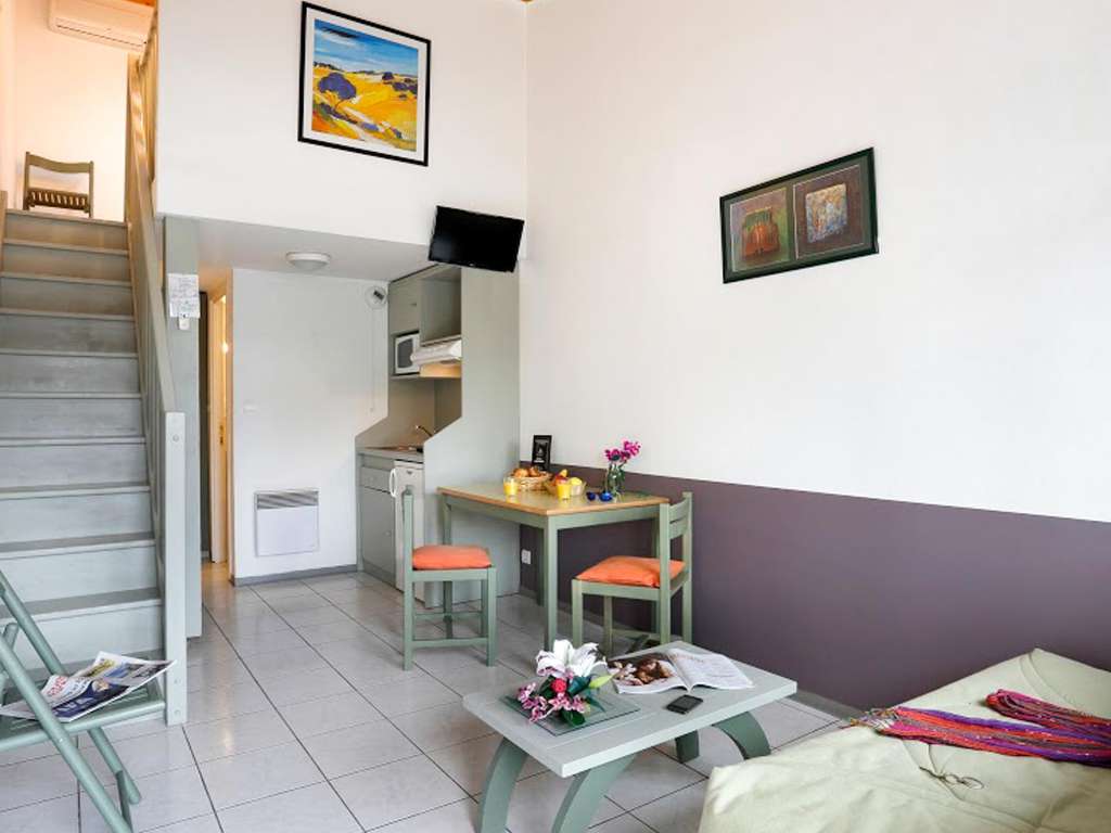Studio tout équipé pour une escapade proche de Toulouse, avec petit-déjeuner inclus - 17
