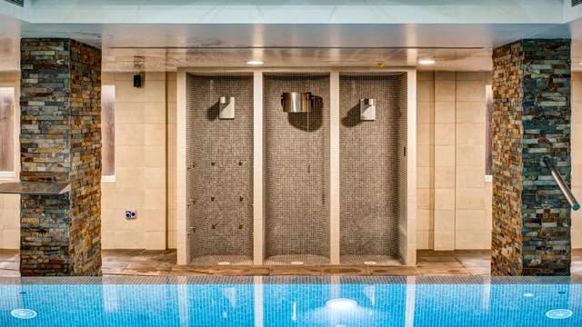 Fuga di coppia con spa e cena in camera comfort e sconto su notti extra
