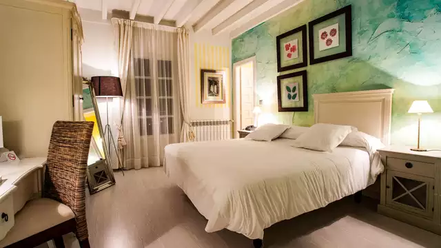 Luxe en natuur in een bos van Cantabrië in een Deluxe Suite