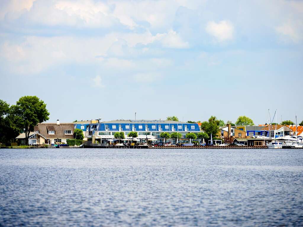 Plaisirs raffinés aux lacs de Loosdrecht & visite du Keukenhof - 4* - 10