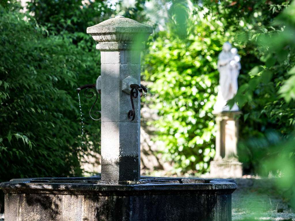 Escapade en chambre deluxe dans une bastide du XIVe siècle - 5* - 4