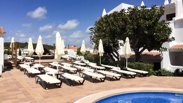 Uitje in een resort in het zuiden van het paradijselijke Menorca