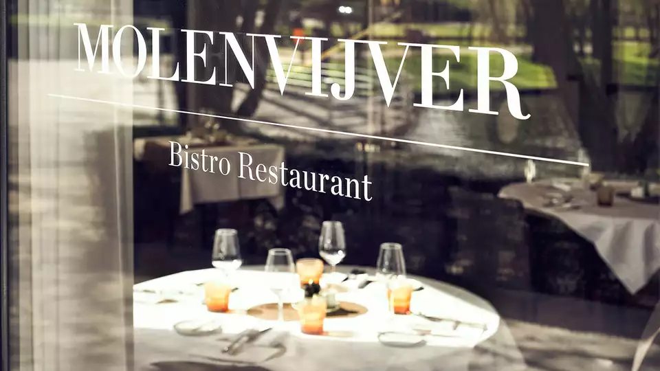 Merveilleux sejour avec diner a plats et petit-dejeuner avec bulles dans la belle ville de Genk