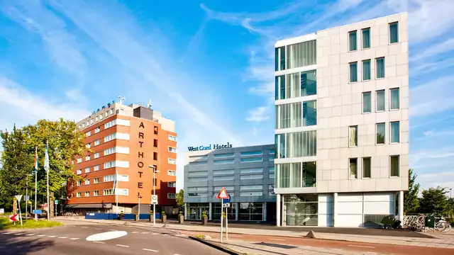 Visita la hermosa Ámsterdam