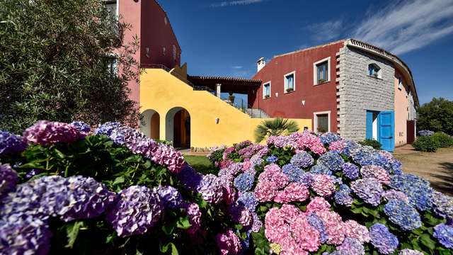 Esperienza di benessere in Sardegna con accesso alla spa